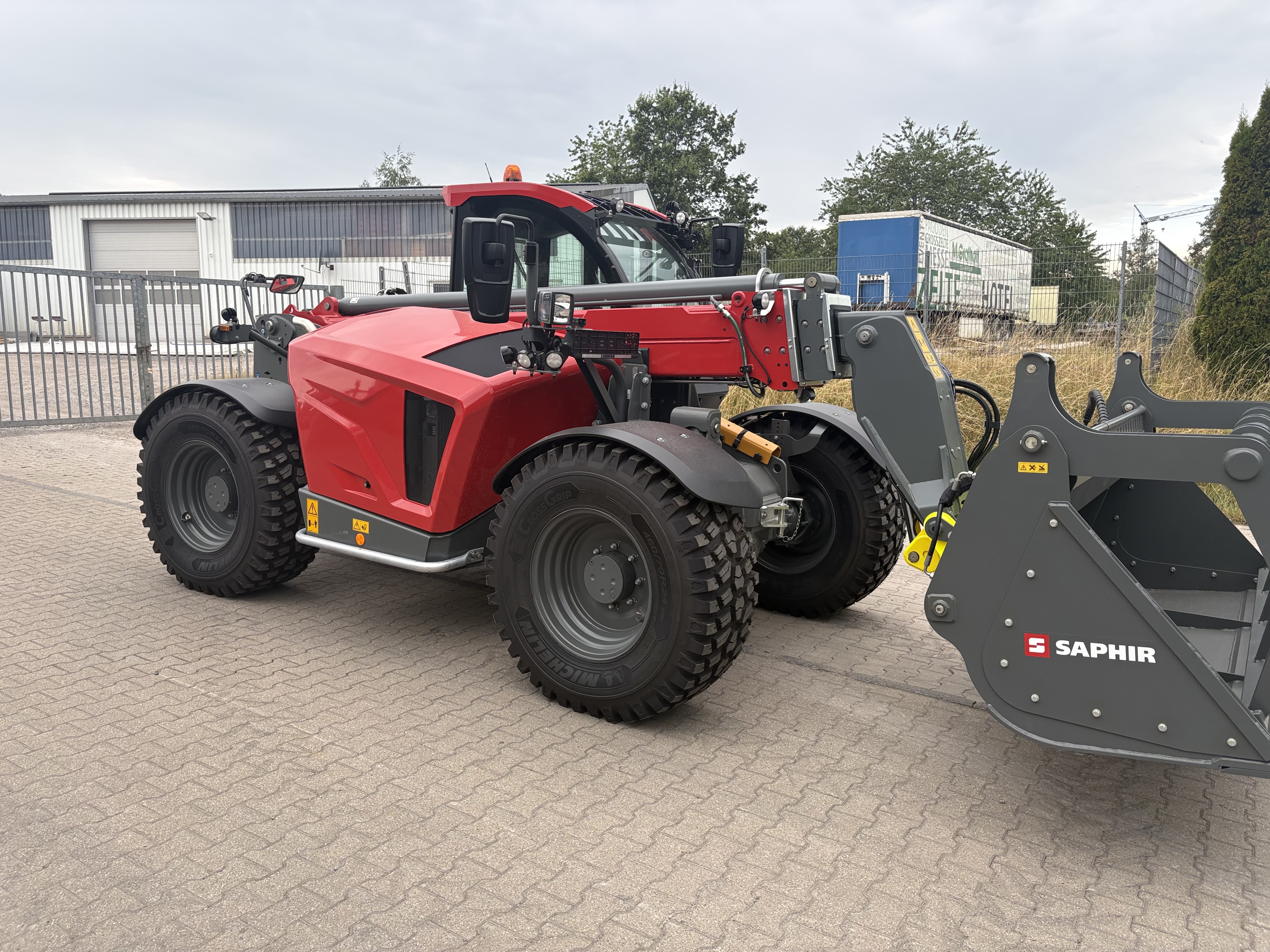 Liebherr T -33 - 10